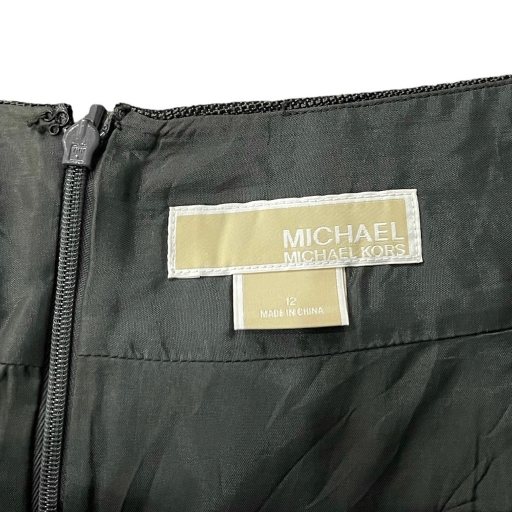 Michael Kors Gray Striped Mini Skirt - Size 12 - Picture 3 of 4